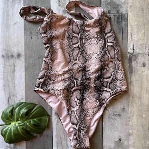 Victoria’s Secret Swim 🌸 Pink Snake Print One Piece Medium